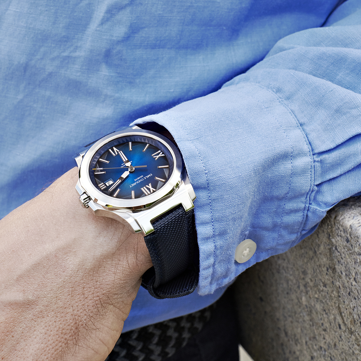EMILE-CHOURIET Challenger Cliff Gent’s Blue Dial Blue Canvas Strap Automatic Sports Watch 08.1170.G.6.6.N8.2