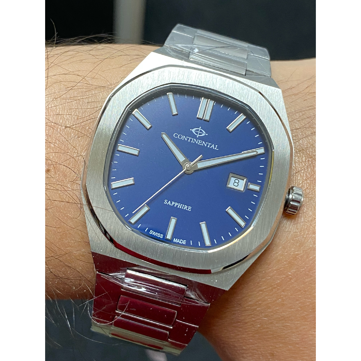 CONTINENTAL Gent’s Blue Dial Stainless Steel Bracelet Dress Watch 23501.GD101830